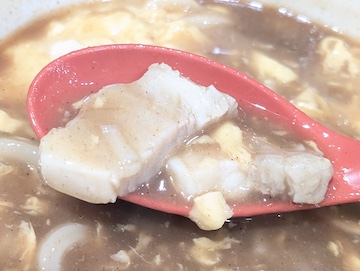豚玉あんかけカレーうどん（豚角煮）