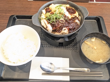 鶏のどて煮風鍋（全体）