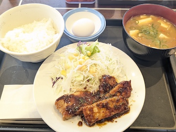 トンテキ定食（全体）