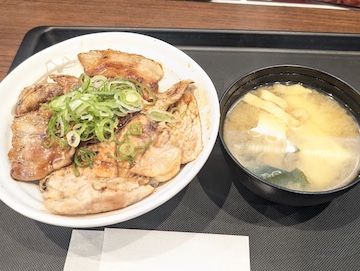 ロースとカルビの炙り十勝豚丼（概要）