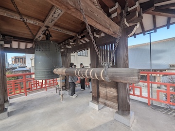 およりの鐘（）