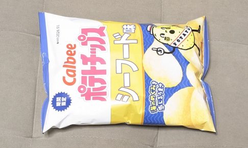 カルビー ポテトチップスシーフード味