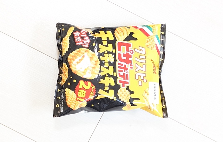 カルビー クリスピー ピザポテト チーズ・チーズ・チーズ