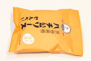 三真 ハチ公しっとりソースせんべい