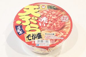東洋水産 赤い天ぷら三昧うどんでか盛