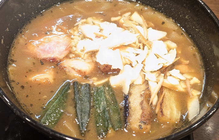 ＣｏＣｏ壱番屋 厚切りベーコンとスモークチーズのスープカレー