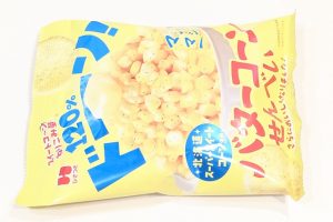 ひざつき マシマシバターコーンせんべいコーン120%（ファミリーマート）