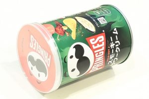 日本ケロッグ プリングルズＳ スモーキーサワークリーム