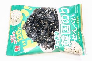ひざつき ぶっかけ韓国のりせんべいあおさ120％（ファミリーマート先行発売・数量限定）